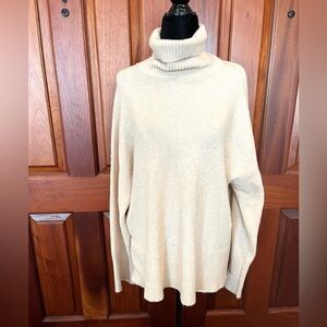 J.Crew Turtleneck Sweater Women M Ivory Merino Alpaca Wool Blend Soft Oversized